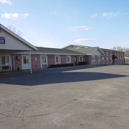 American Inn & Suites Boone Екстериор снимка