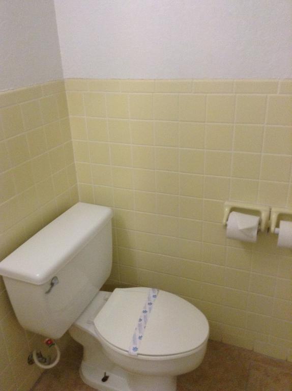 American Inn & Suites Boone Стая снимка